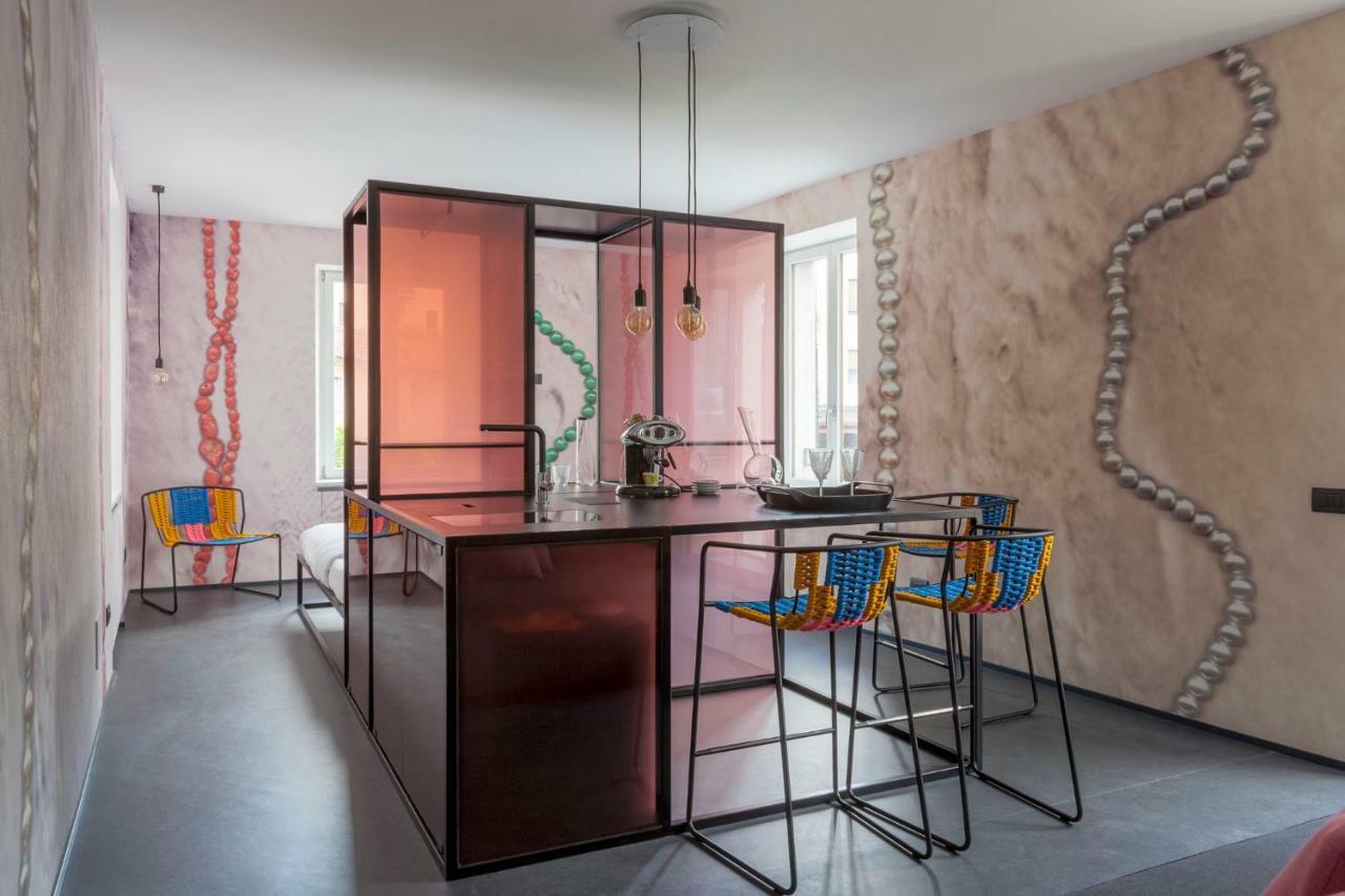 Casa Trentini - Atemporary Art Apartments เตรนโต ภายนอก รูปภาพ